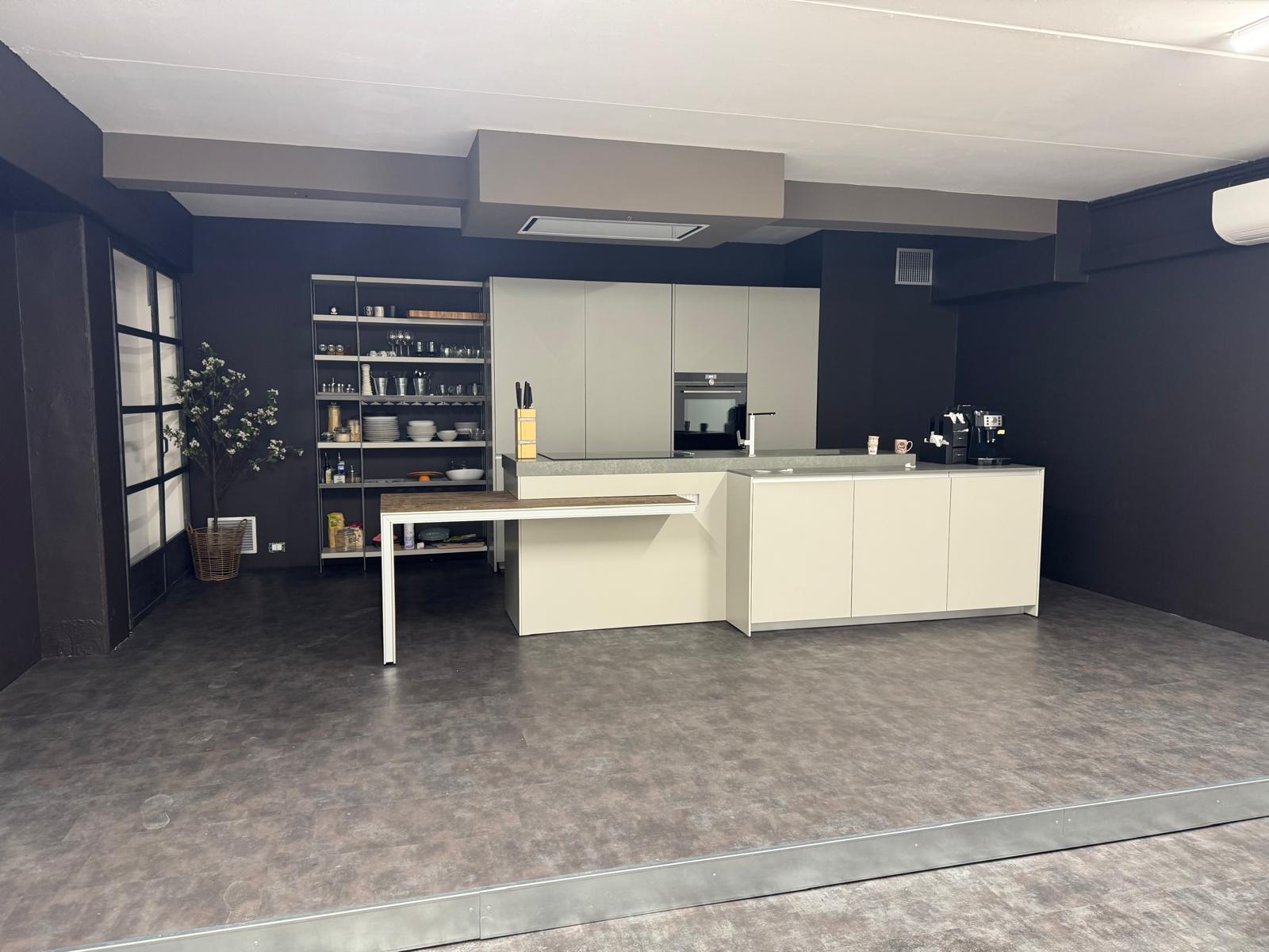 Set cucina attrezzato